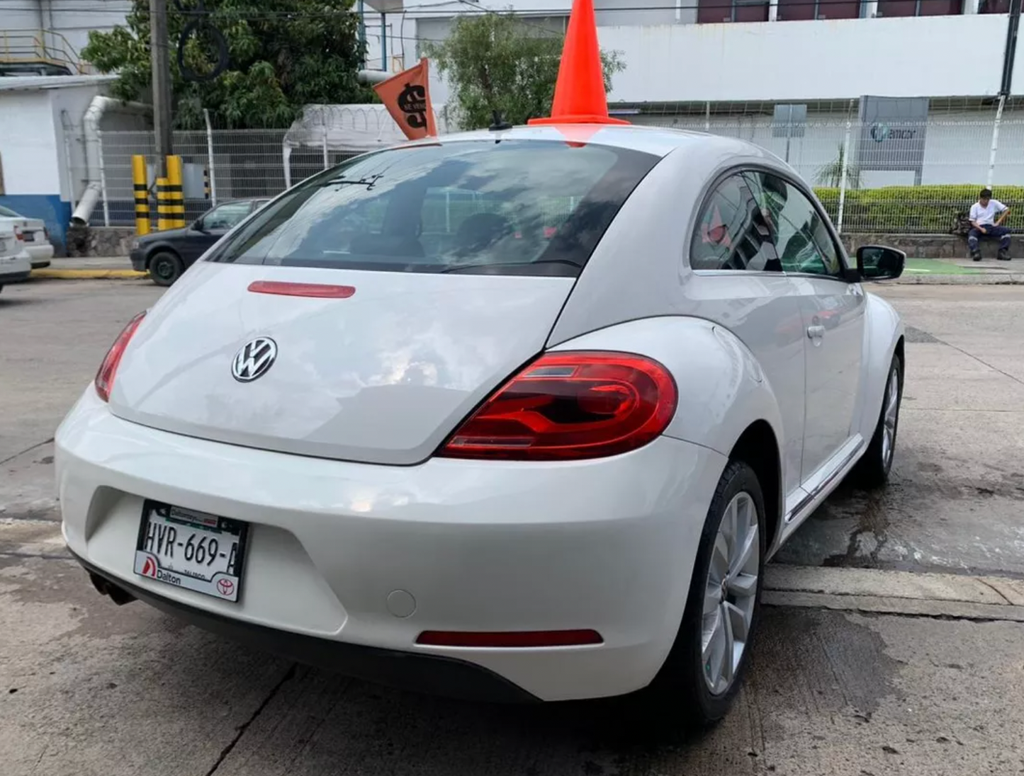 Volkswagen Beetle 2.5 Sport Tiptronic At