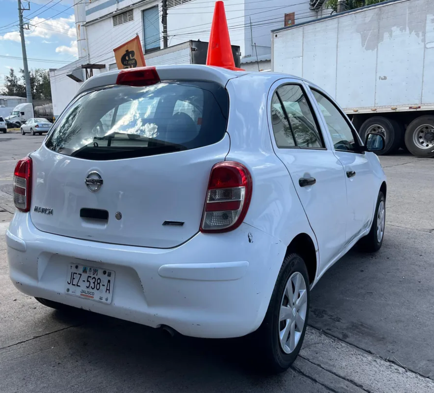 Nissan March 1.6 Drive Mt