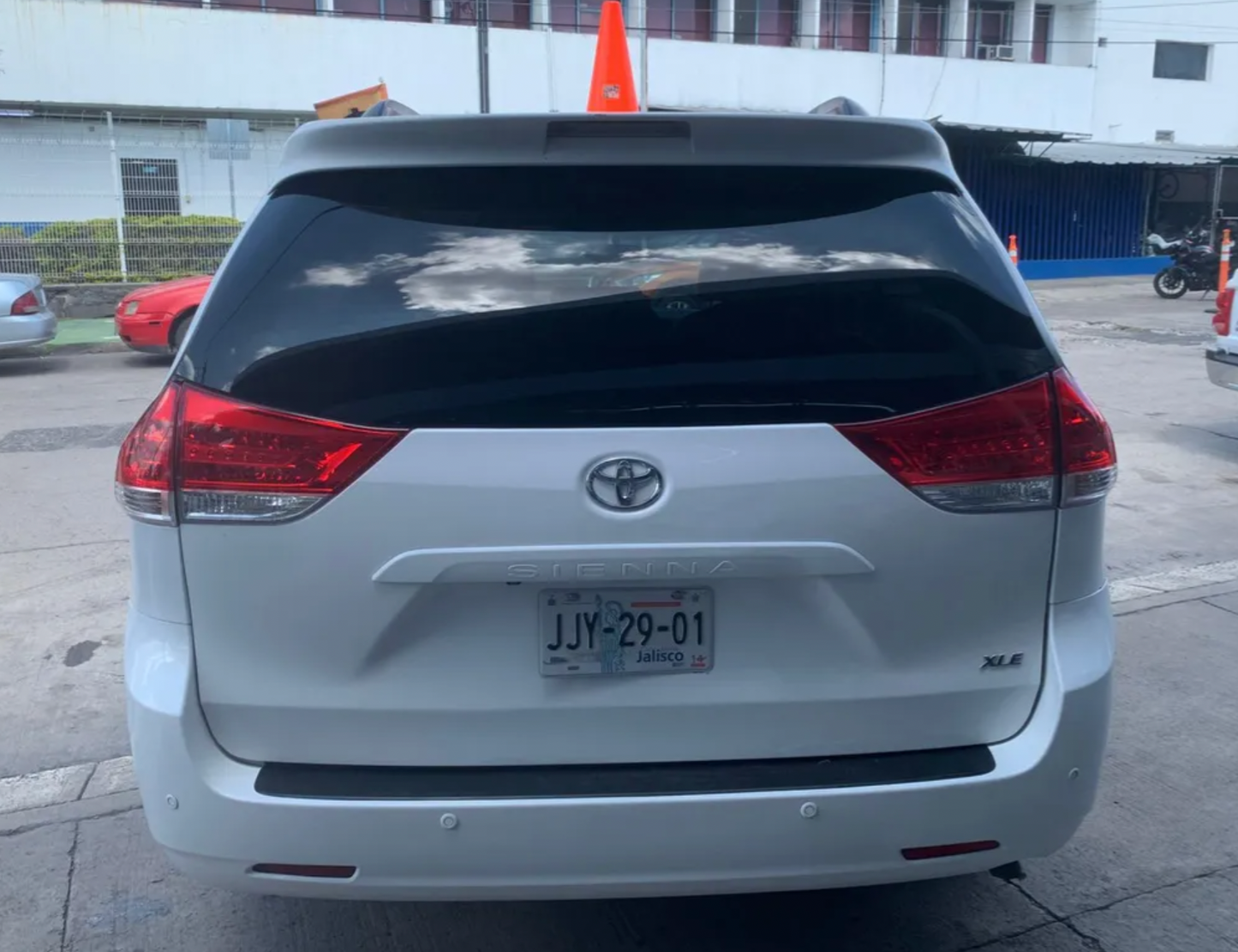Toyota Sienna 3.5 Xle Mt