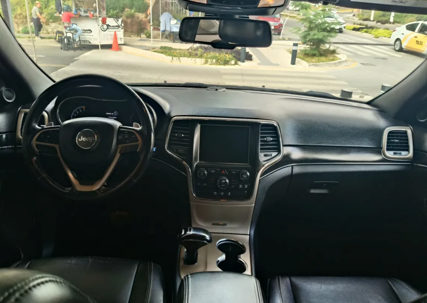 Jeep Grand Cherokee 3.6 Limited V6 4x2 At