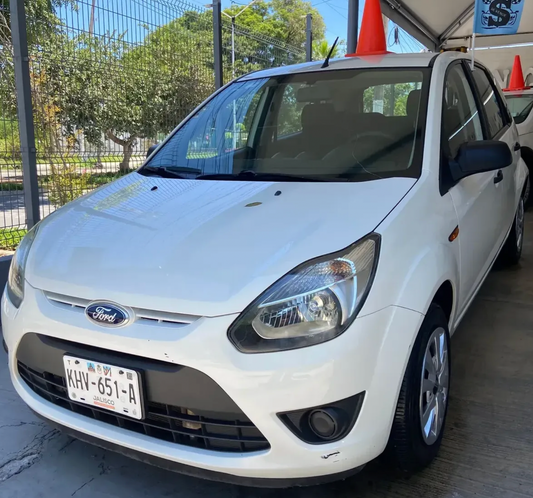 Ford Ikon 1.6 Trend Mt