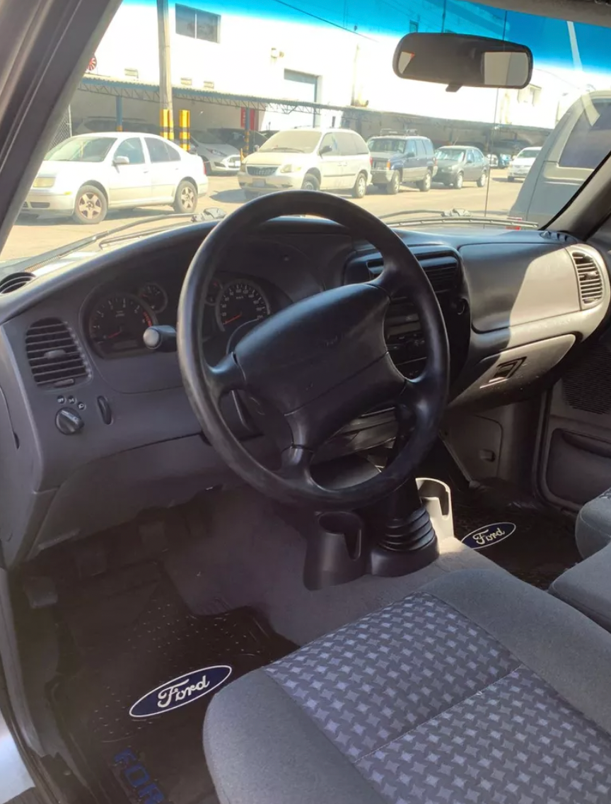 Ford Ranger Pickup Xl L4 Crew Cab 5vel Aa Mt