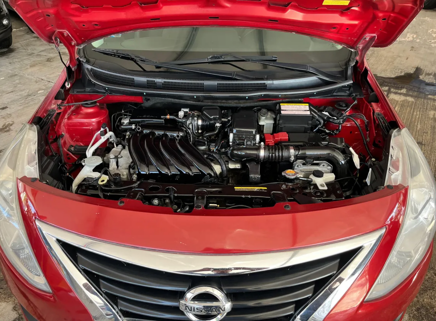Nissan Versa 1.6 Sense At