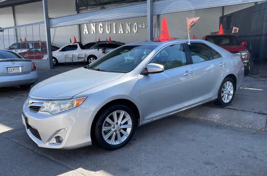 Toyota Camry 3.5 Xle V6 Aa Ee Qc Piel At