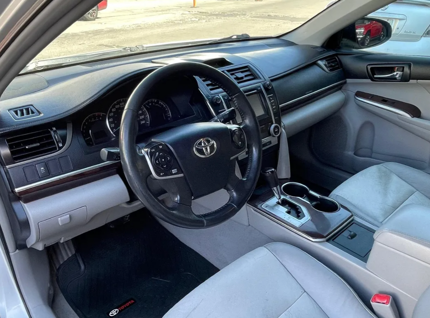 Toyota Camry 3.5 Xle V6 Aa Ee Qc Piel At