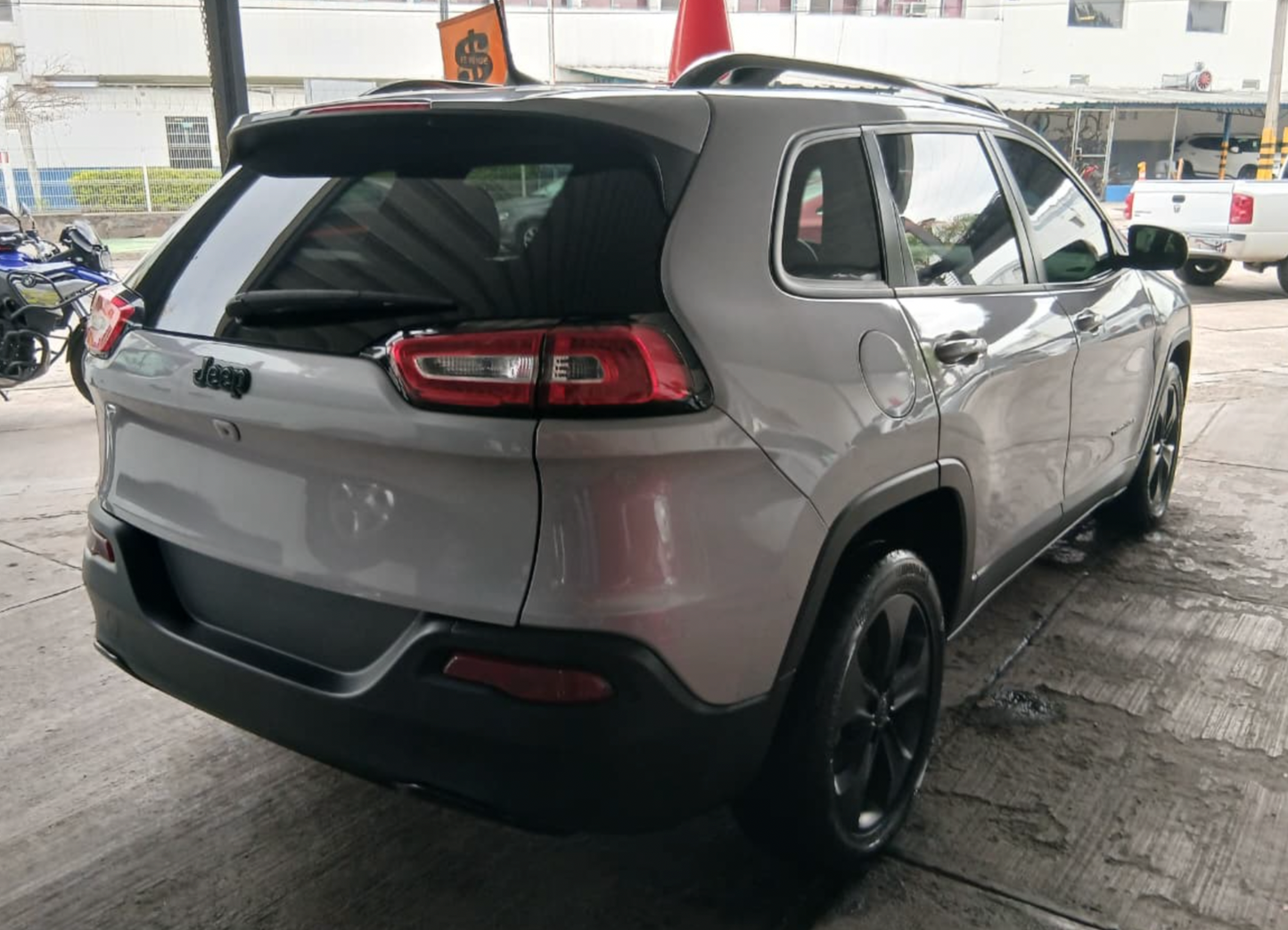 Jeep Cherokee