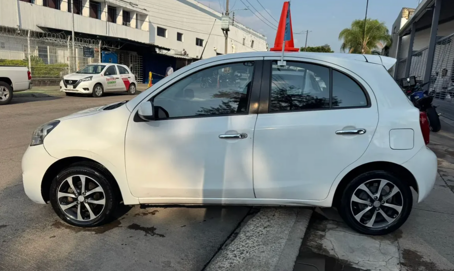 Nissan March 1.6 Advance Mt