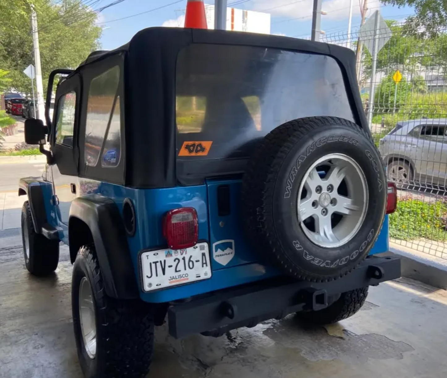 Jeep Wrangler Se 5vel Techo Lona Mt