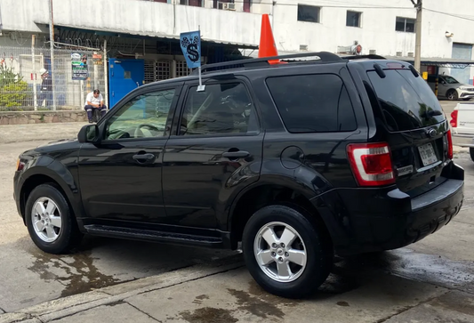 Ford Escape Xls piel automática 4 cil