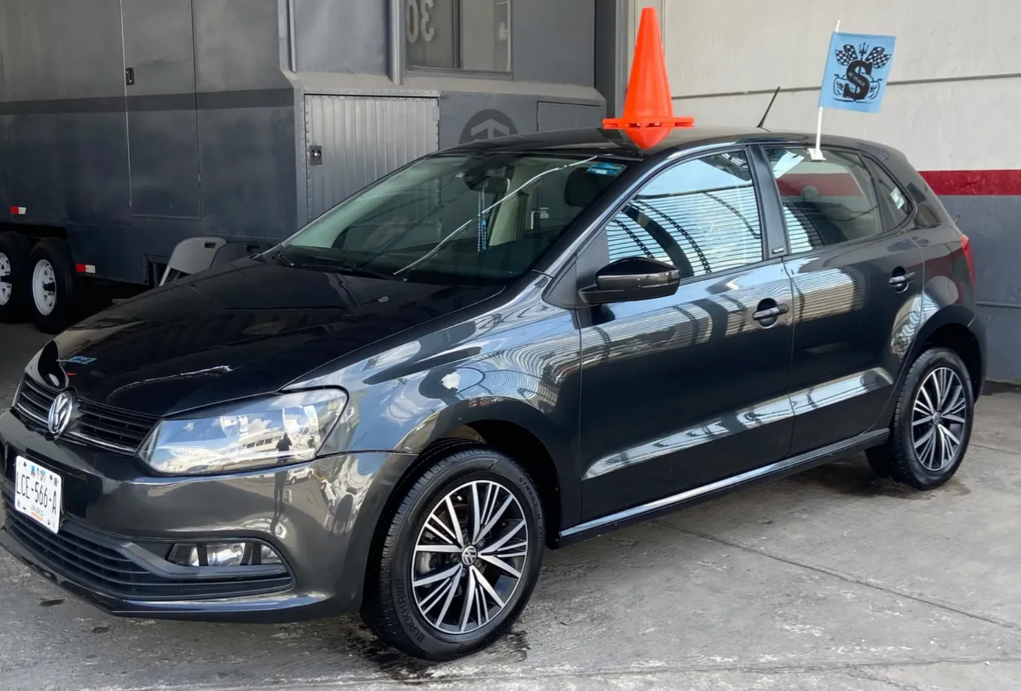 Volkswagen Polo 1.6 Startline Mt