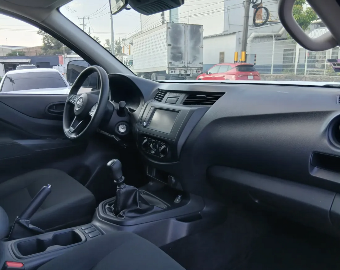 Nissan Frontier 2.5 Se Dc 4X2 Mt